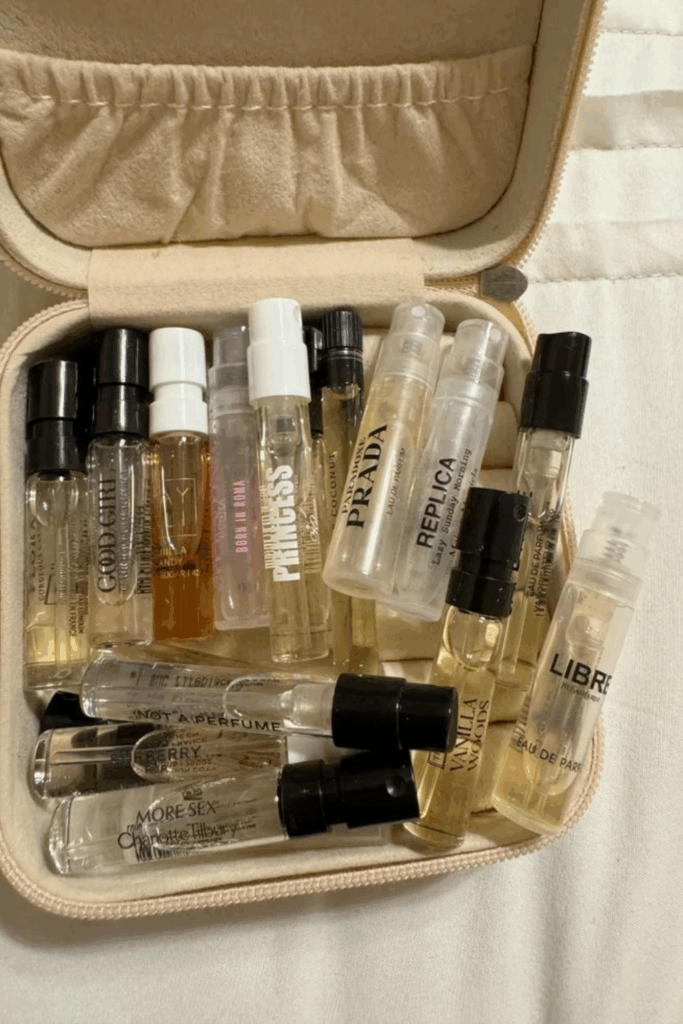 19 Secrets to Smelling Expensive (Even When You’re Just in a Hoodie) 19 Secrets to Smelling Expensive (Even When You’re Just in a Hoodie)