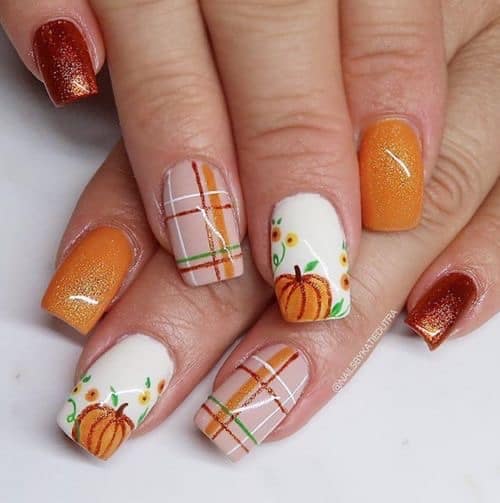 30 Thanksgiving Nails Ideas That Are Legit Cute | YGK