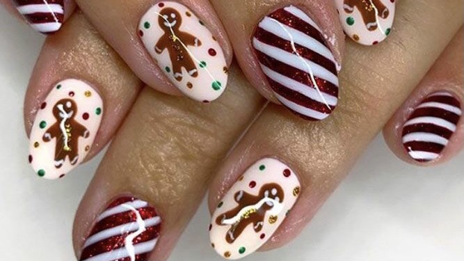 30+ Swoon-Worthy Christmas Nails You Just Cannot Miss!