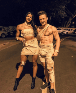 80+ Cheesy Easy Couple Halloween Costumes Everrrrr! (2026)