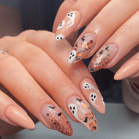 60 Spooky but cute halloween nail designs that are insanely creative