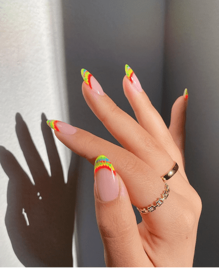 55 Creative french tip nails to get a clean celebrity look