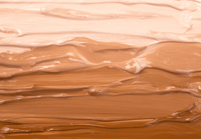 How to Know When To Apply Foundation Vs Concealer How to Know When To Apply Foundation Vs Concealer