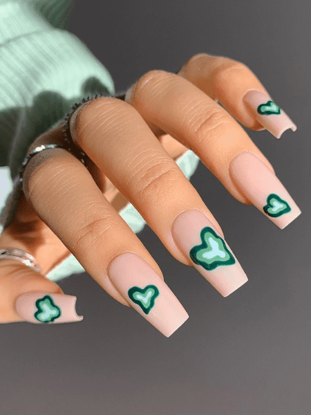 nail design heart