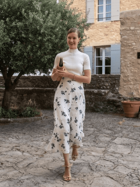 What to wear with a midi skirt What to wear with a midi skirt