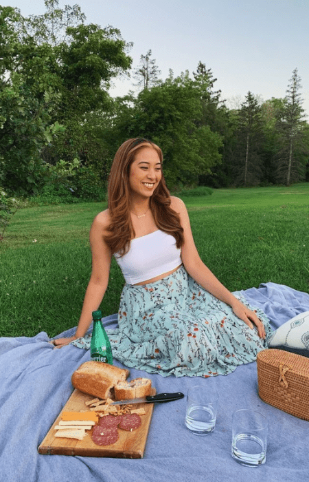 10 Cute AF Picnic Date Outfits to Make His Heart Flutter