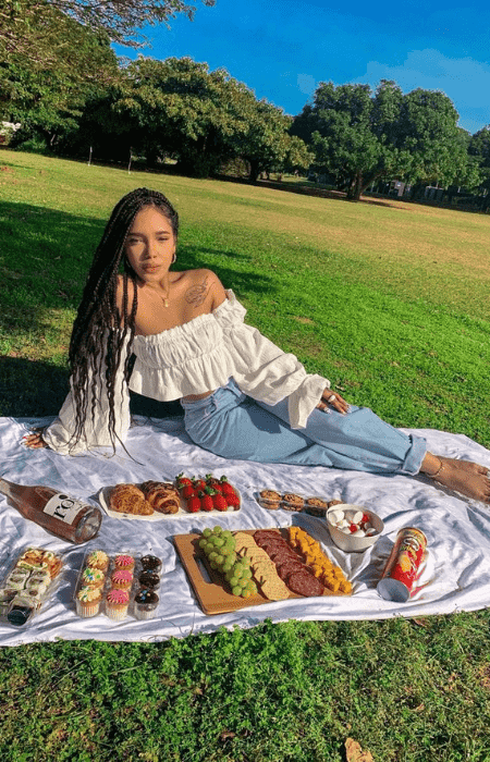 What to wear on a picnic date: outfits to impress!