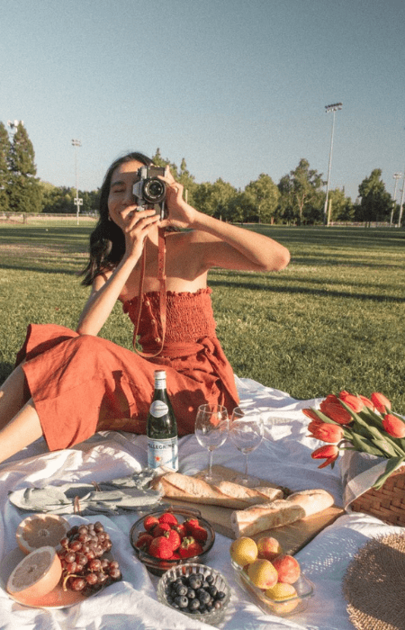 10 Cute AF Picnic Date Outfits to Make His Heart Flutter