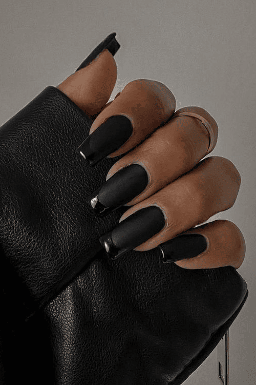 20 Outrageously Cute Fall Nail Colors for Dark Skin Beauties