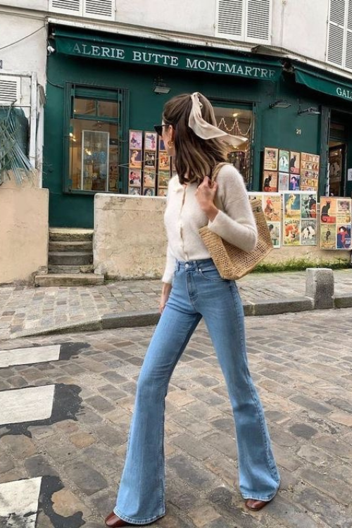 How to Wear Ankle Boots with Jeans: The Ultimate Fashion Trend Showdown