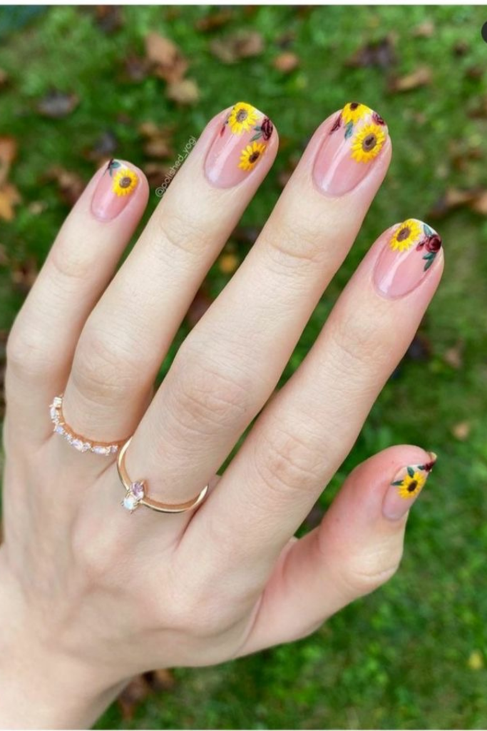 42 Summer-Ready Sunflower Nails To Literally Swoon Over