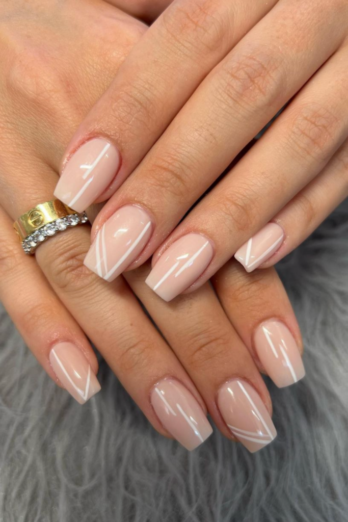 nail design with lines