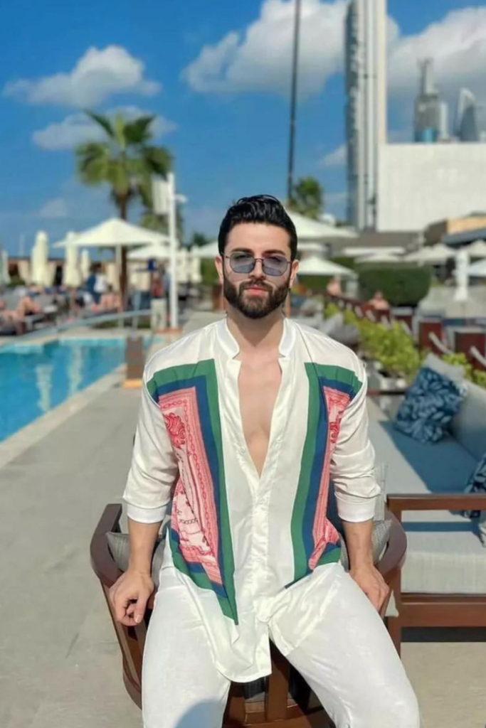 27 Hottest Summer Outfits for Men that'll Have You Cool as a Cucumber!