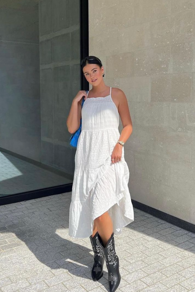 33 Hot Girl Summer Outfits to Literally Sizzle In