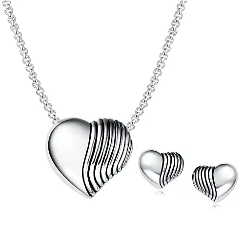 UNY JEWEL Twisted Wire Cable Heart  Jewelry Set
