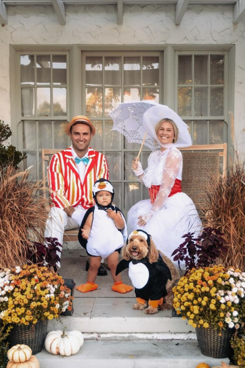 35 Hauntingly Fun Family Halloween Costumes That'll Blindly Wow the Neighbors!