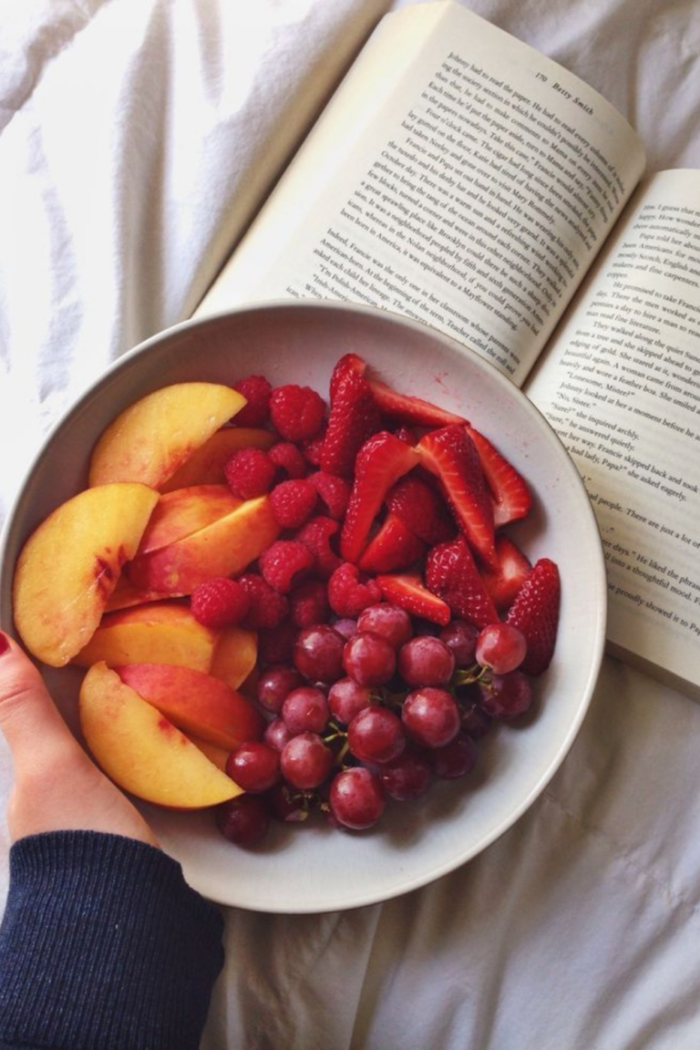 22 Mind-Blowing Ways To Eat Mindfully And Ditch The Food Guilt