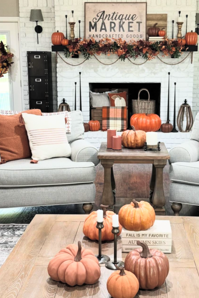 21 Fabulous Thanksgiving Decor Ideas That'll Make Your Home the Talk of the Turkey Town