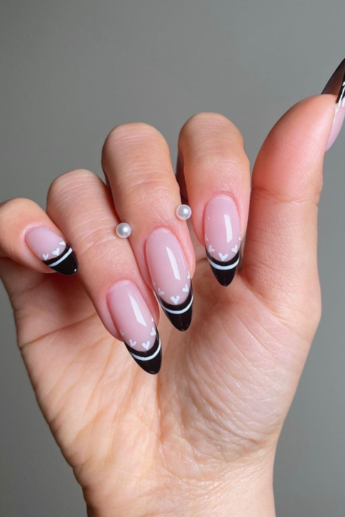 28 Black French Tip Nails That’ll Have You Booking a Nail Appointment ASAP 28 Black French Tip Nails That’ll Have You Booking a Nail Appointment ASAP