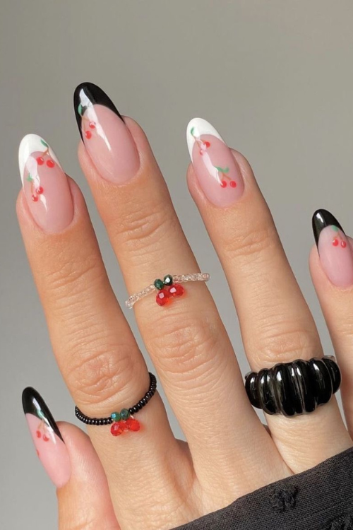 28 Black French Tip Nails That’ll Have You Booking a Nail Appointment ASAP 28 Black French Tip Nails That’ll Have You Booking a Nail Appointment ASAP