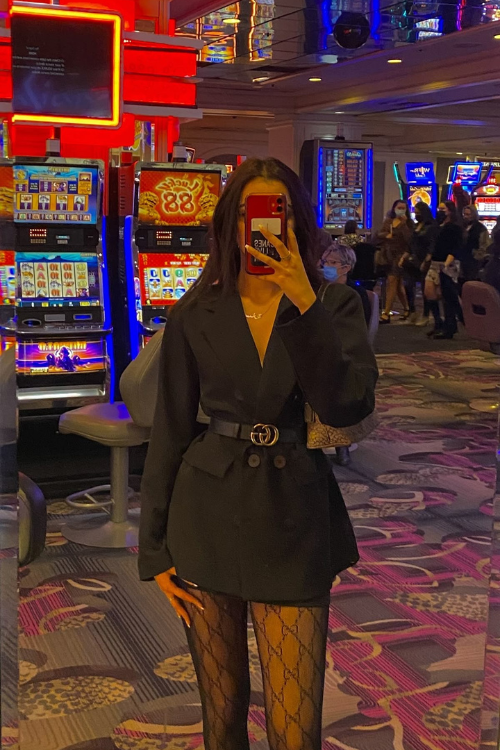 33 Hottest Casino Outfits That Guarantee All Eyes on You 33 Hottest Casino Outfits That Guarantee All Eyes on You