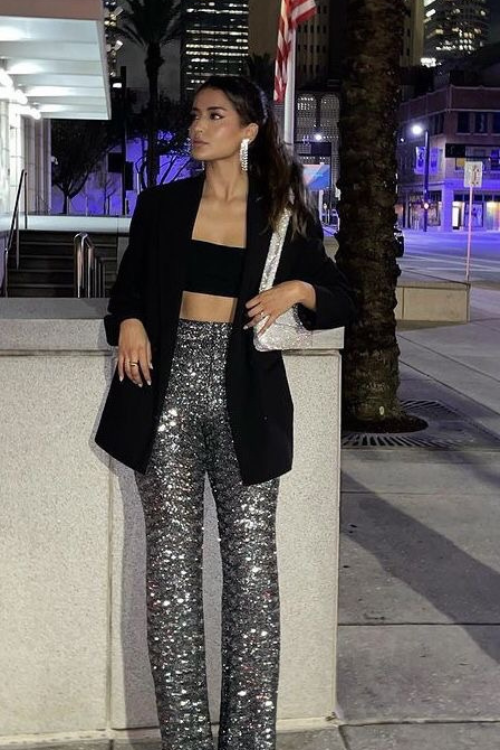 33 Hottest Casino Outfits That Guarantee All Eyes on You 33 Hottest Casino Outfits That Guarantee All Eyes on You