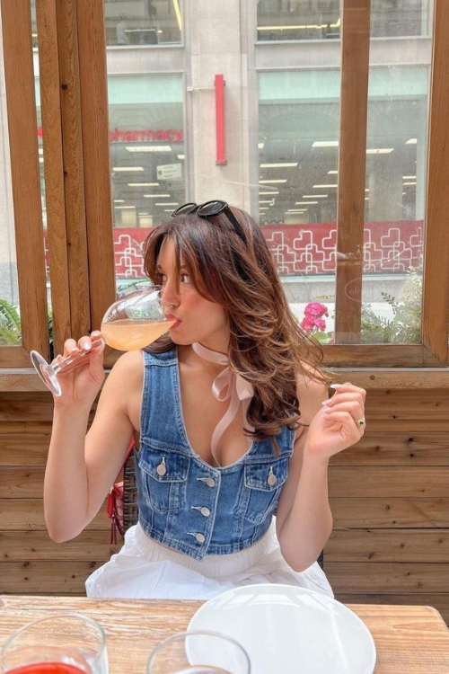 The 28 Coquette Outfits Every Romantic It-Girl Is Wearing Right Now The 28 Coquette Outfits Every Romantic It-Girl Is Wearing Right Now