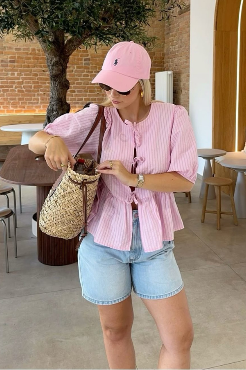 The 28 Coquette Outfits Every Romantic It-Girl Is Wearing Right Now The 28 Coquette Outfits Every Romantic It-Girl Is Wearing Right Now