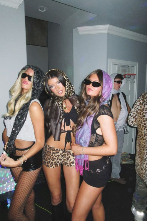 27 Wild Rave Outfits That Will Make You the Life of the Party! 27 Wild Rave Outfits That Will Make You the Life of the Party!