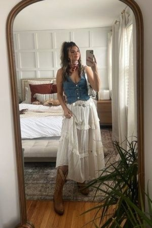 37 Rodeo Outfits You’ll Legit Want to Show Off (Grit Meets Glam) 37 Rodeo Outfits You’ll Legit Want to Show Off (Grit Meets Glam)