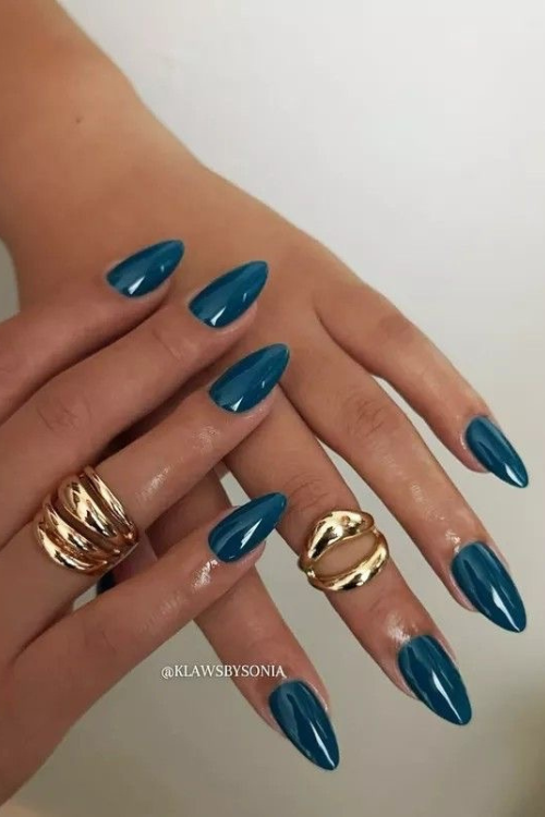 23 Almond Nails You’ll Want to Screenshot Immediately (Trust Me)