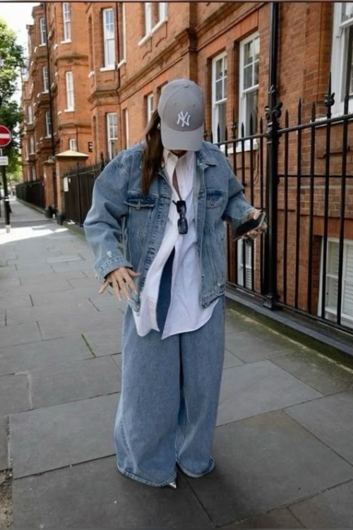 18 Baggy Jeans Outfits That’ll Have You Looking Like You Invented Cool