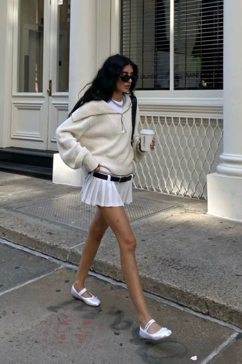 21 Trendy Ballet Flat Outfits for the Off-Duty Vibe with a Side of Sass