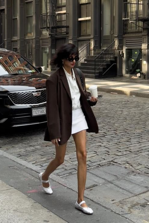 21 Trendy Ballet Flat Outfits for the Off-Duty Vibe with a Side of Sass