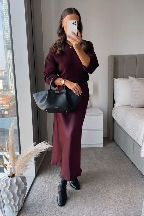 These 15 Christmas Party Outfits? They’re Giving Champagne, Chaos & Main Character
