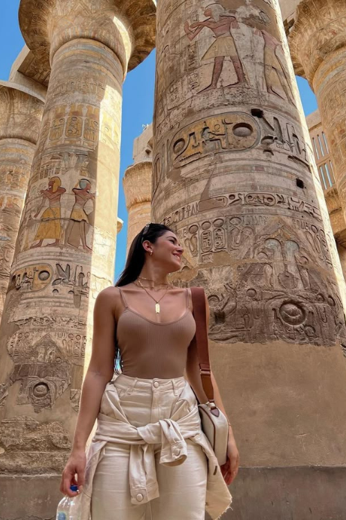 29 Egypt Outfits to Look Hotter Than the Sun There
