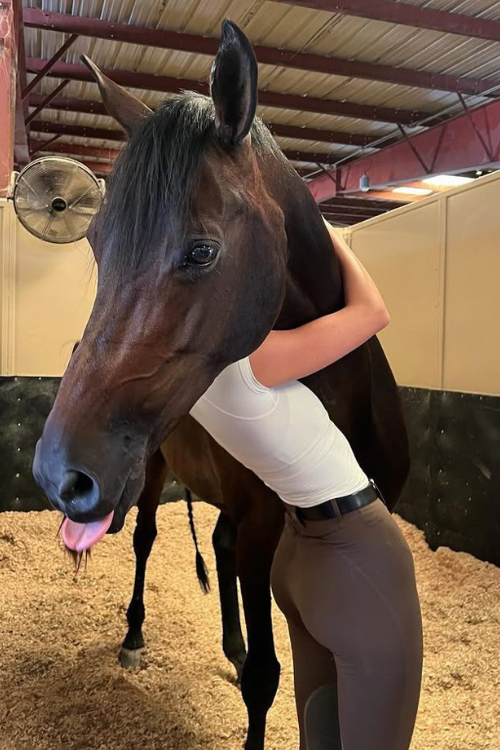 Giddy Up, Gorgeous! These 22 Chic Horse Riding Outfits Are Total Goals (And Must Need) Giddy Up, Gorgeous! These 22 Chic Horse Riding Outfits Are Total Goals (And Must Need)