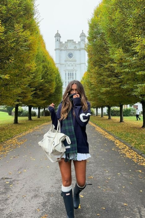 15 Hunter Boots Outfits That Prove Wet Weather Can Still Be a Serve