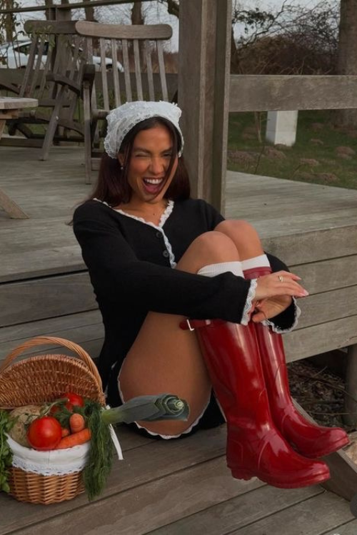 15 Hunter Boots Outfits That Prove Wet Weather Can Still Be a Serve