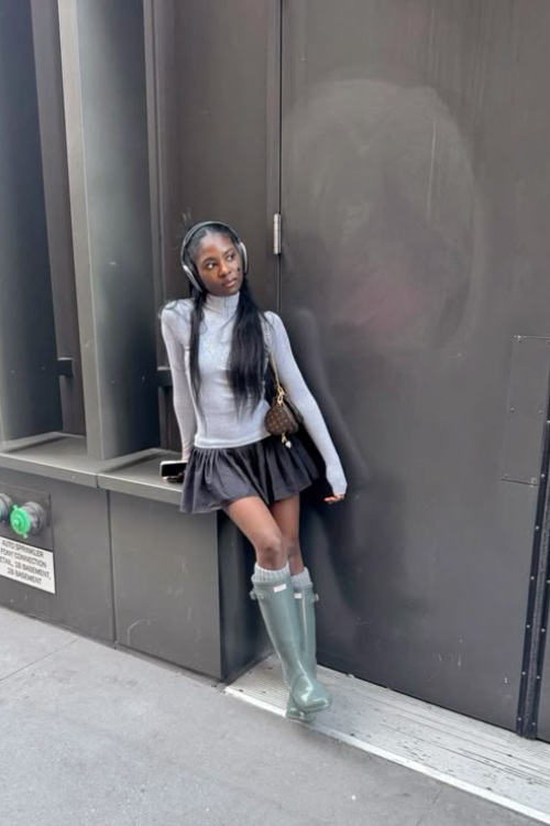 15 Hunter Boots Outfits That Prove Wet Weather Can Still Be a Serve