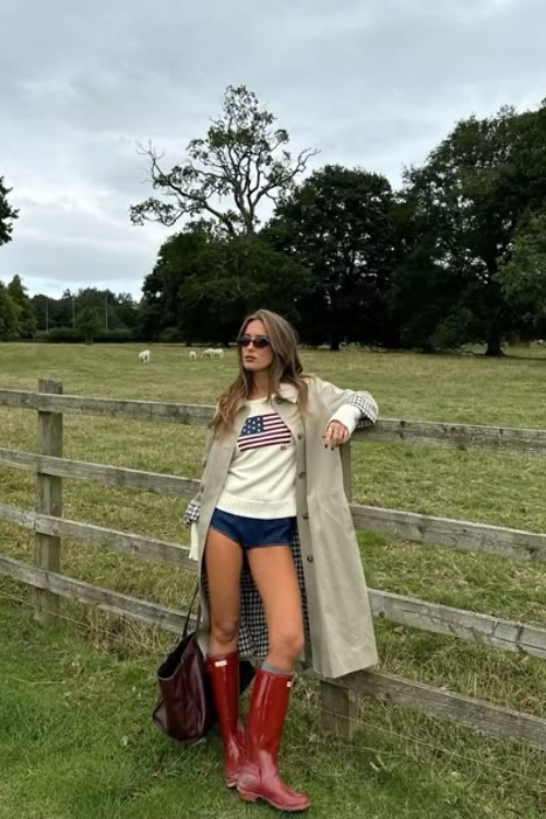 15 Hunter Boots Outfits That Prove Wet Weather Can Still Be a Serve