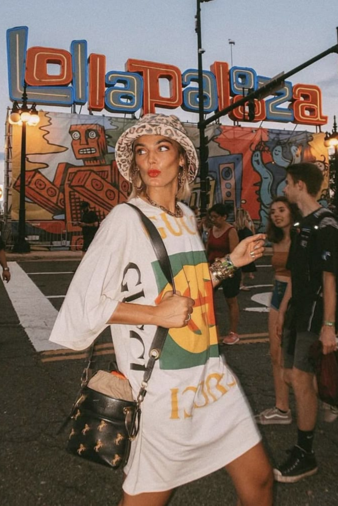 33 Smokin’ Hot Lollapalooza Outfits That’ll Have All Eyes on You 33 Smokin’ Hot Lollapalooza Outfits That’ll Have All Eyes on You