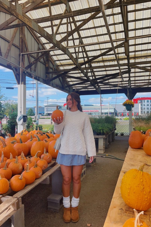 23 Cute Pumpkin Patch Outfits to like the Lead in a Netflix Autumn Rom-Com