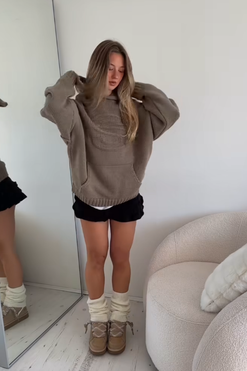15 UGGs Lowmel Outfits So Cute, You’ll Wanna Wear Them on Repeat