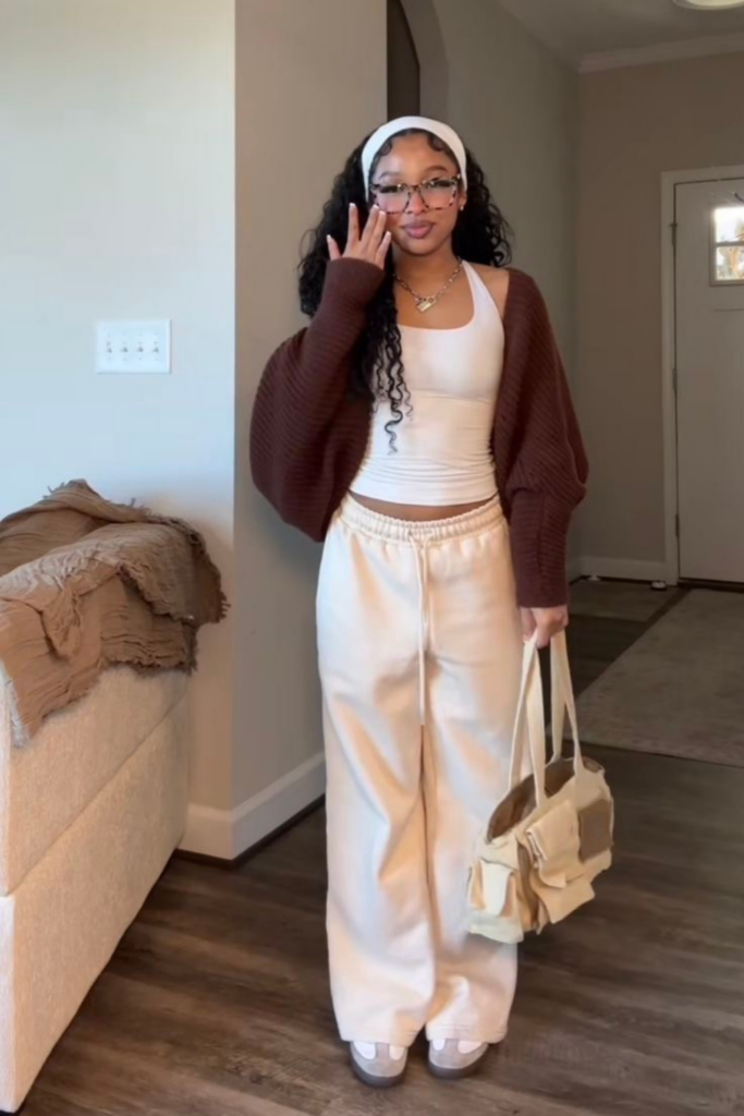 26 University Outfits to Look Hot AF (Even When You Pulled an All-Nighter)