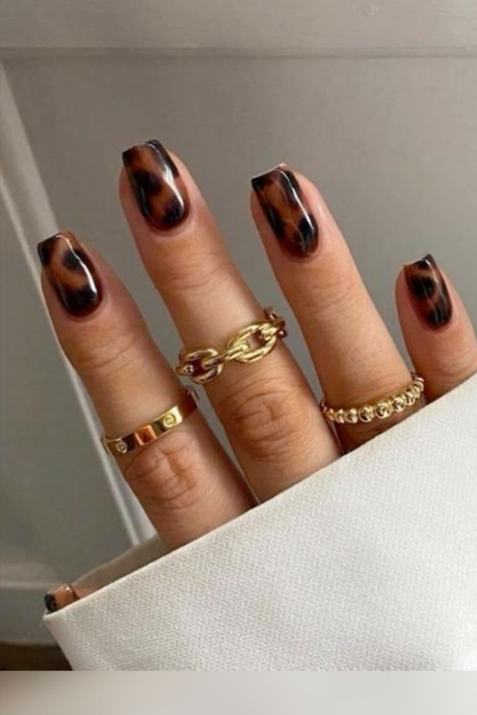 9 Fall Nail Trends 2025 That’ll Have You Screaming ‘Take My Money!’