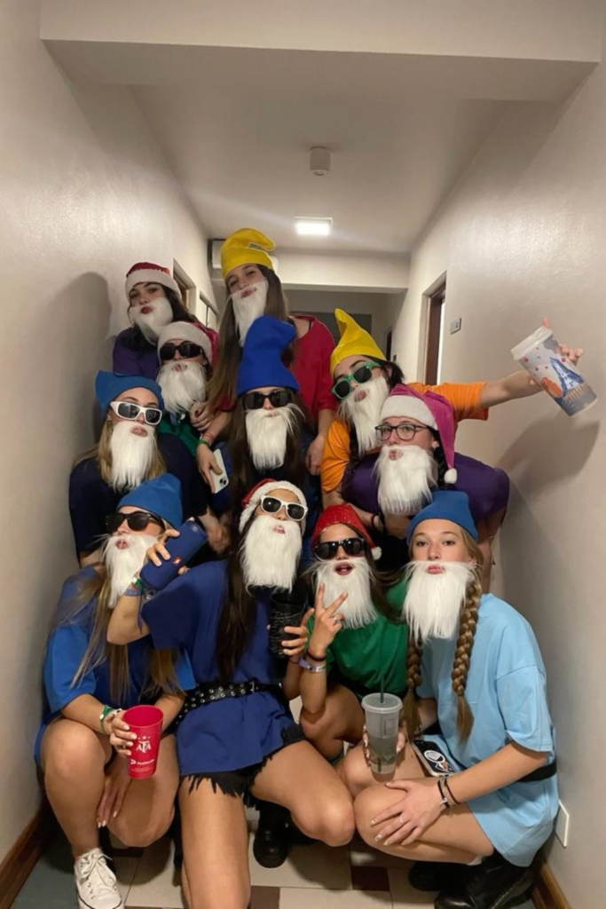 36 Group Halloween Costumes That’ll Make You the Coolest Coven in the Room 36 Group Halloween Costumes That’ll Make You the Coolest Coven in the Room