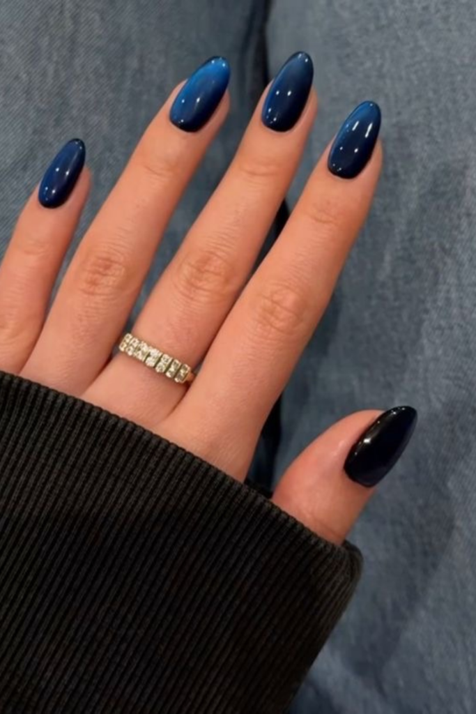 8 Winter Nail Trends 2025 That’ll Make You Cancel Your Gloves