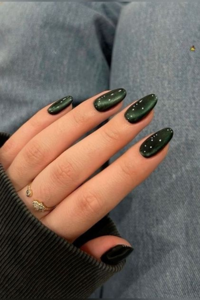 8 Winter Nail Trends 2025 That’ll Make You Cancel Your Gloves