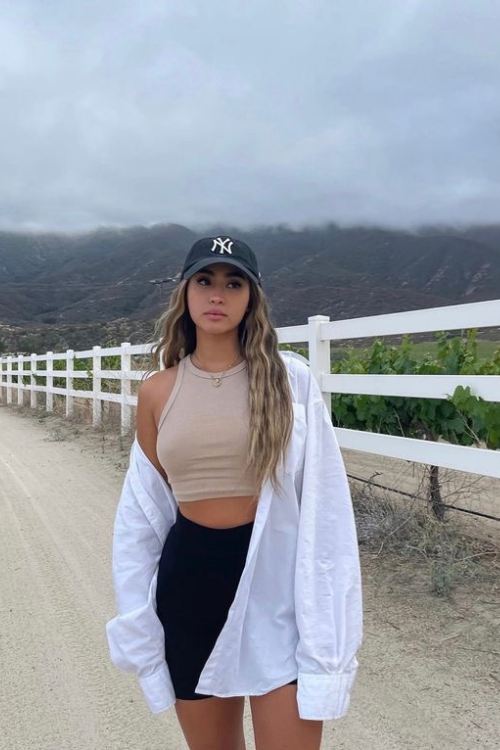 19 Biker Shorts Outfits Every Stylish Girl Is Copying Right Now 19 Biker Shorts Outfits Every Stylish Girl Is Copying Right Now